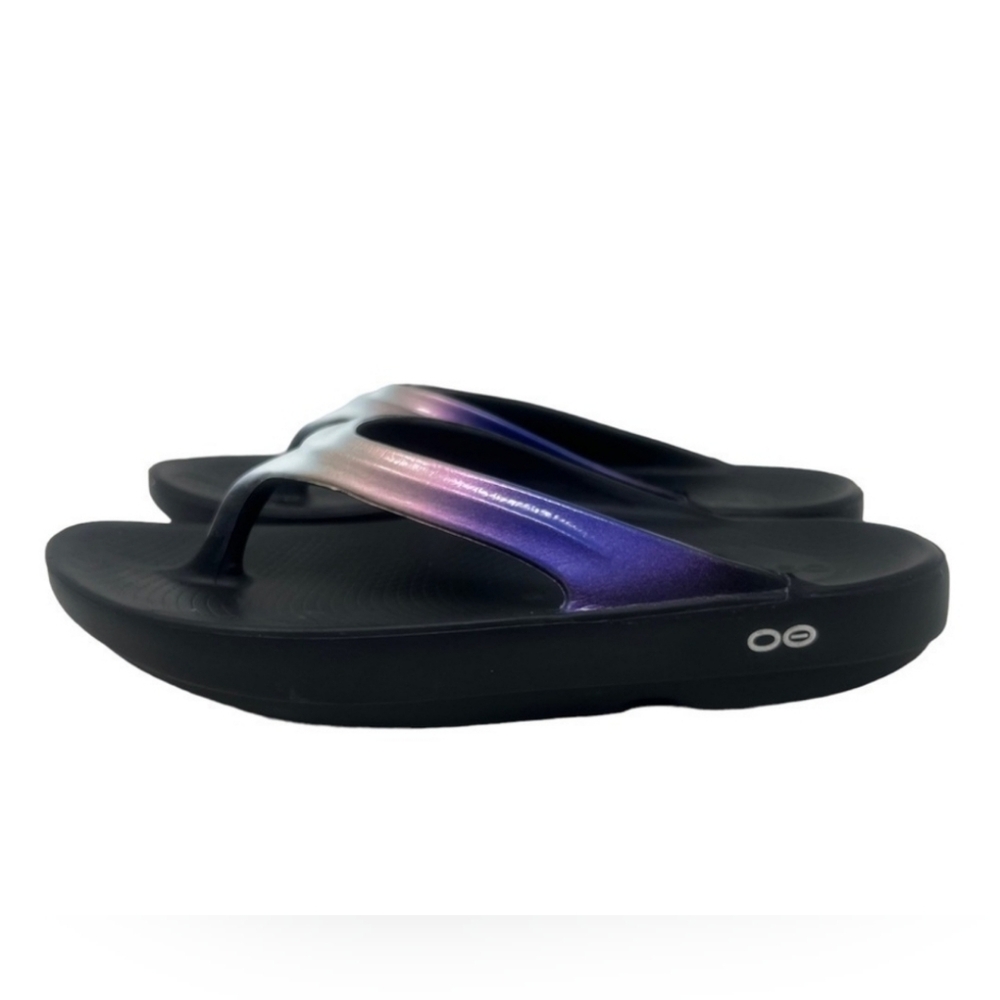 ⭐️⚡️ EUC OOFOS Thong Sandals W10